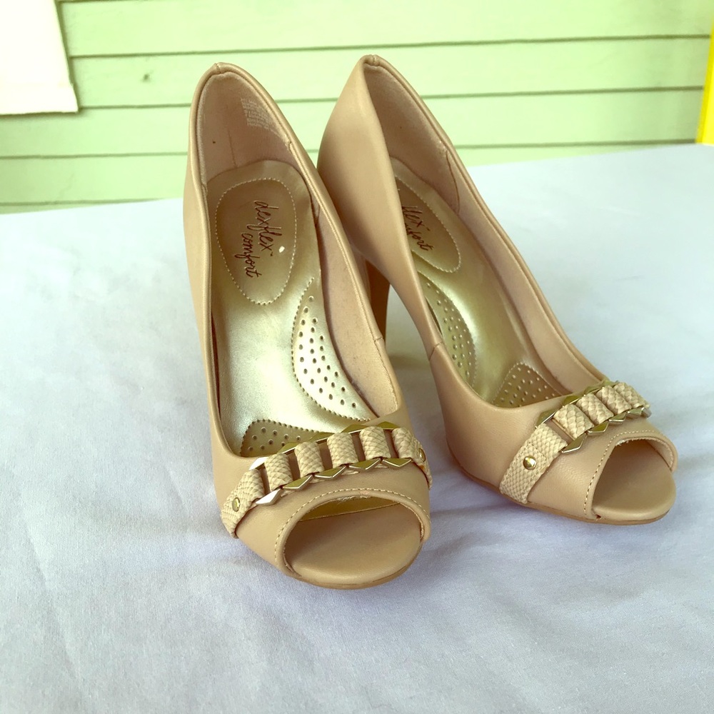 Dexflex Comfort 5W peep toe pumps